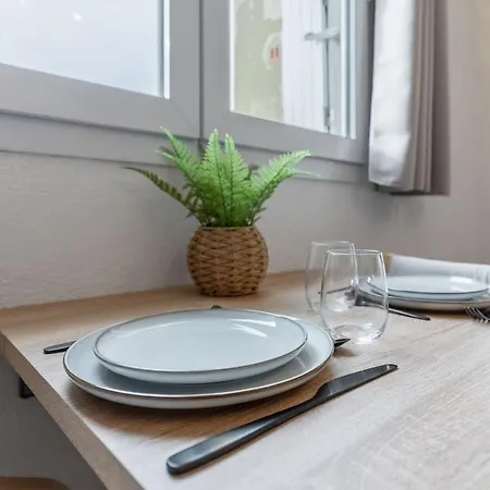 La Casa Du Clapas - Bright, Fully Equipped Apartamento *